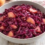 Juicy Honey Apple Red Cabbage